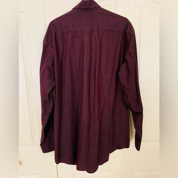 Men’s big and tall button down long sleeve shirt. - Picture 2 of 3